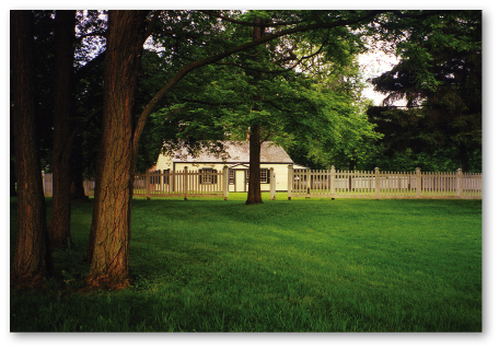 Junior Commissariat Officers Quarters photo author 2000 What is to become - photo 2