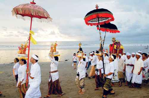 Hindu ceremony on Kuta beach Bali TOM COCKREM LONELY PLANET IMAGES - photo 5