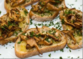 Ingredients 1 baguette sliced diagonally 1 pound white mushrooms sliced - photo 3