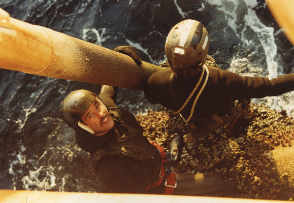 Climbing an oil rig in Grand Isle near New Orleans 1989 SEAL Team Six - photo 15