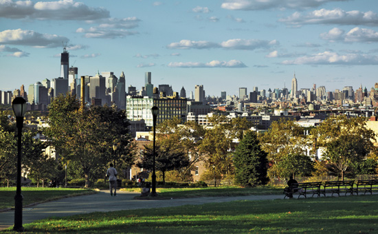 A view of Manhattan from Sunset Park Brooklyn CONTENTS FOREWORD My - photo 6