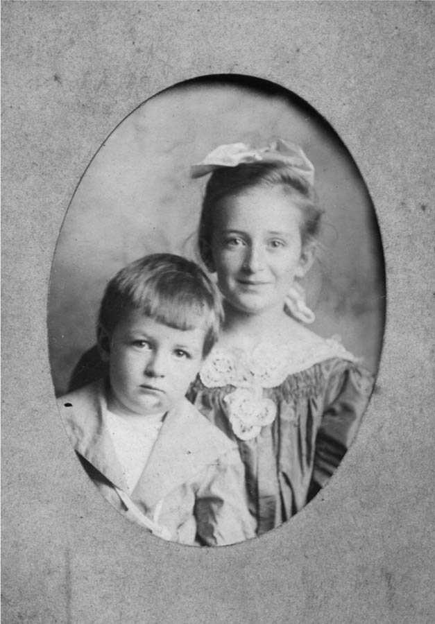 Dorothea and Martin Hoboken New Jersey c 1905 Photographer Unknown Dorothea - photo 4