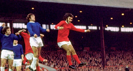 George in action during the Division One match against Everton played at Old - photo 5