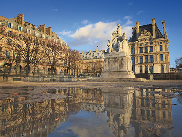 FELIX HUGLONELY PLANET IMAGES Paris Top Sights Arc de Triomphe Standing - photo 12