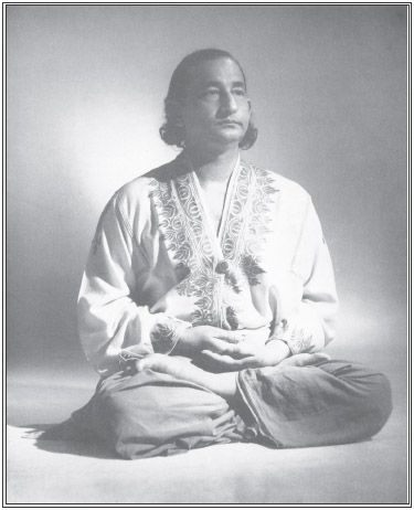 Shyam Sundar Goswami To the Lord iva iva Posed by Dinabandhu - photo 1