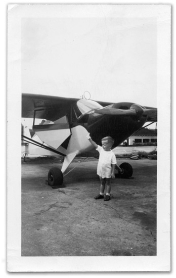 Also by Clyde Edgerton Raney Walking Across Egypt The Floatplane Notebooks - photo 1