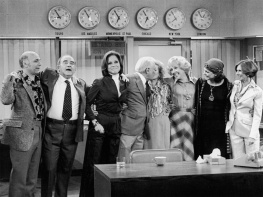 Jennifer Keishin Armstrong - Mary and Lou and Rhoda and Ted: And all the Brilliant Minds Who Made The Mary Tyler Moore Show a Classic