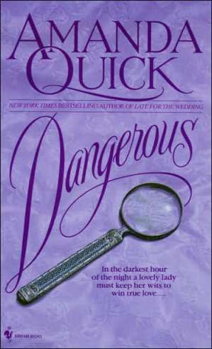 Amanda Quick Dangerous Chapter One It was the darkest hour of the night - photo 1