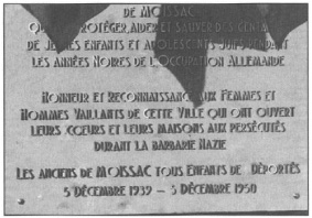 A plaque placed in Moissac in 1950 by the child survivors of the house It says - photo 1