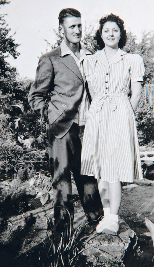 Mom and Dad right after they were married Dad and I on a visit to Grandmas - photo 7