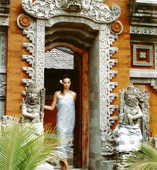 The Bali Padma uses traditional stonecarving throughout the spa premises the - photo 2