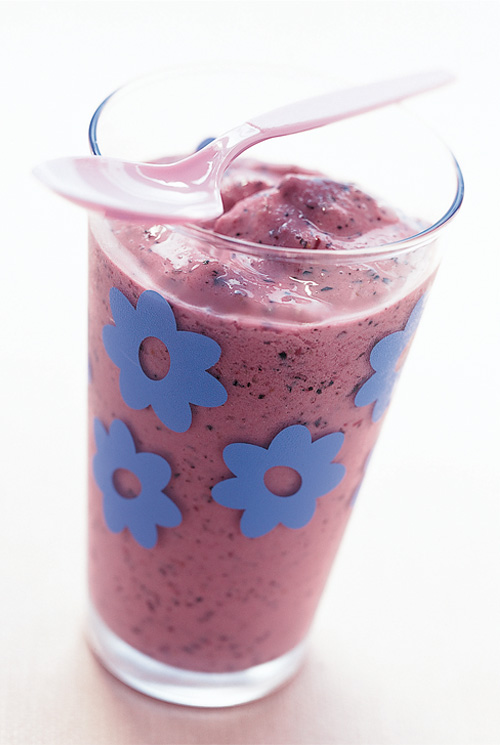 grape escape Kids flip for this vivid purple smoothie Its a terrific way to - photo 3