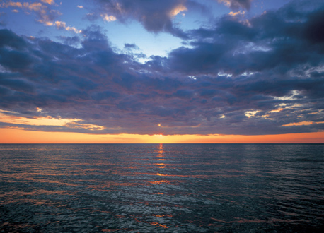 The breathtaking scenery of Wisconsins Door Peninsula draws visitors from all - photo 1