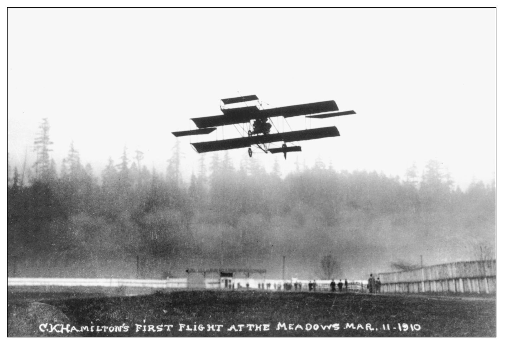 Charles Hamilton and his Curtiss Reims Racer take to the skies on March 11 - photo 8