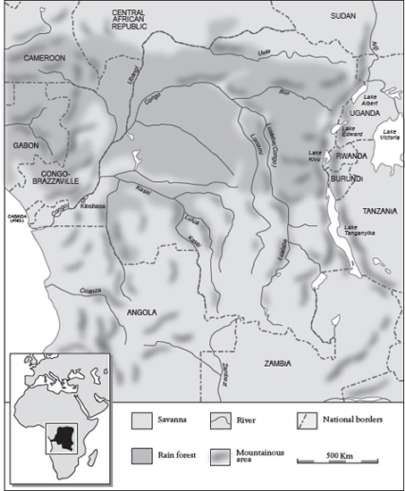 MAP 2 POPULATION ADMINISTRATION AND RAW MATERIALS Le Rve et lOmbre - photo 2