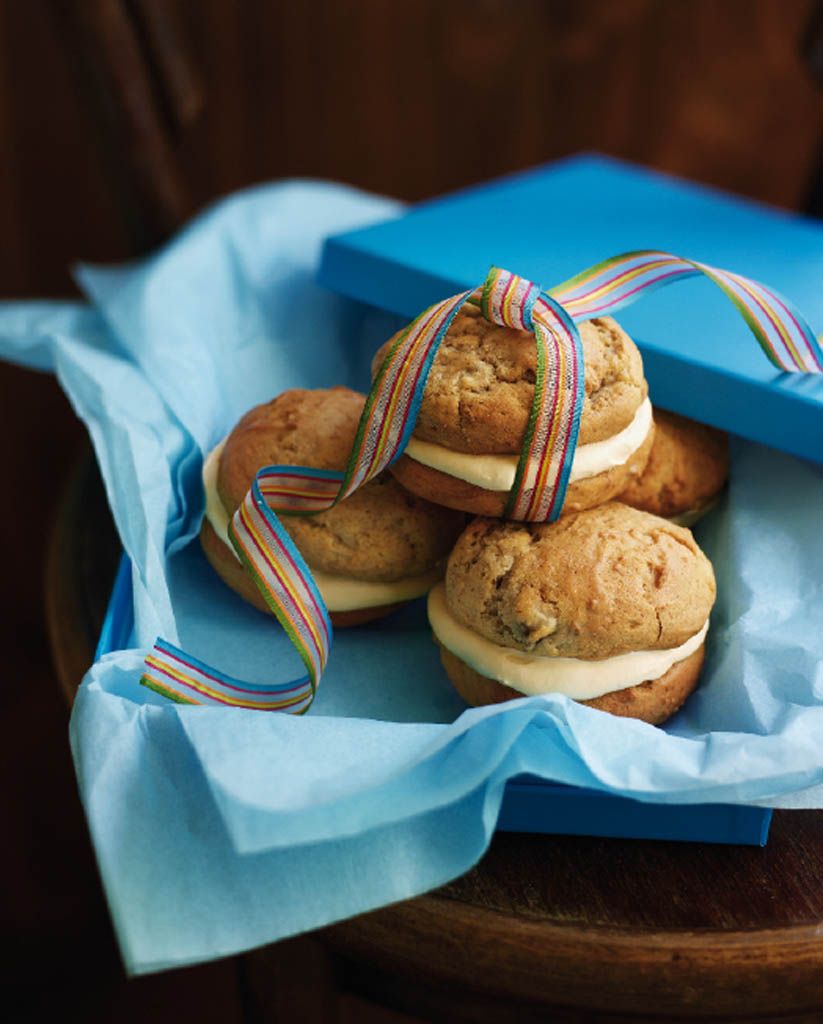 BANOFFEE WHOOPIE PIES Banana cinnamon and dulce de leche three more perfect - photo 3