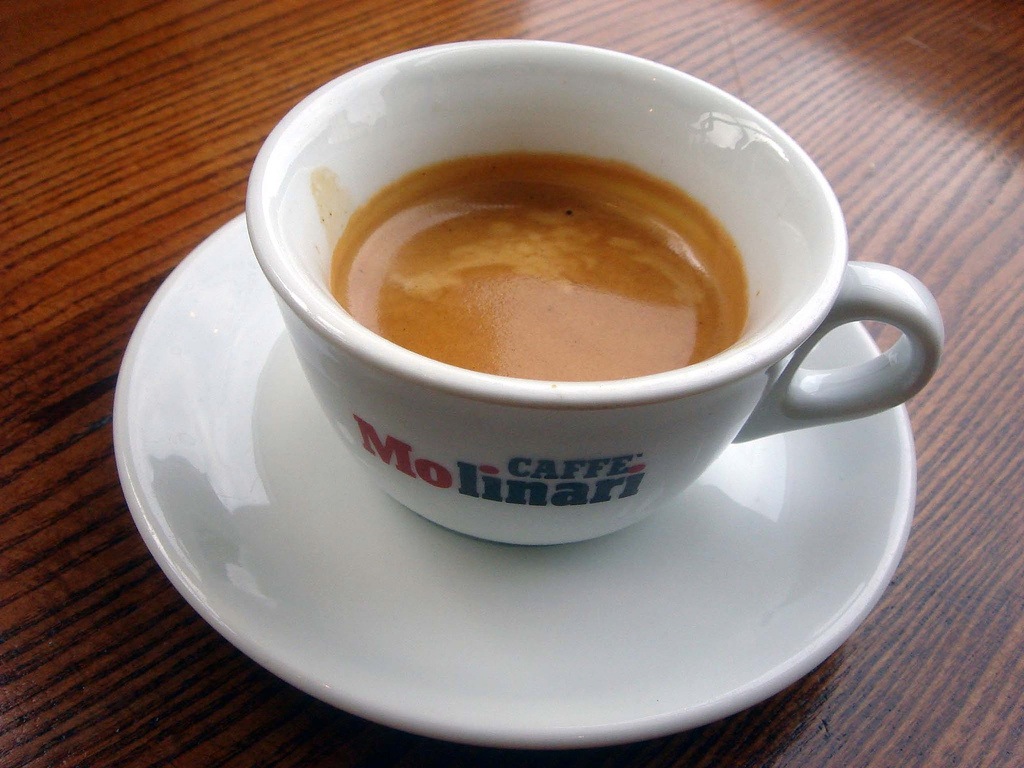 Caffe Molinari Caf Allong also called Espresso Lungo is a drink midway - photo 4