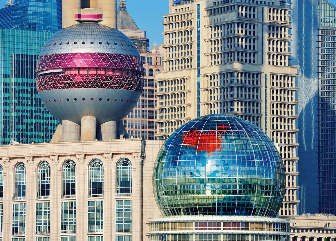 The Oriental Pearl Tower Dreamstime The routes in this book arranged - photo 14