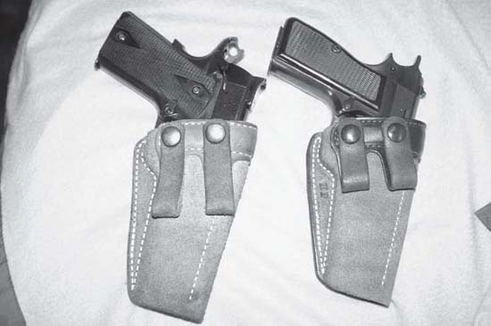 Designed by the late Bruce Nelson these rough-out Summer Special IWB holsters - photo 4