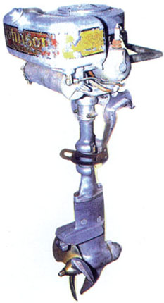 The Johnson AC 35 25hp one of the first mass-produced outboards 1928 - photo 8