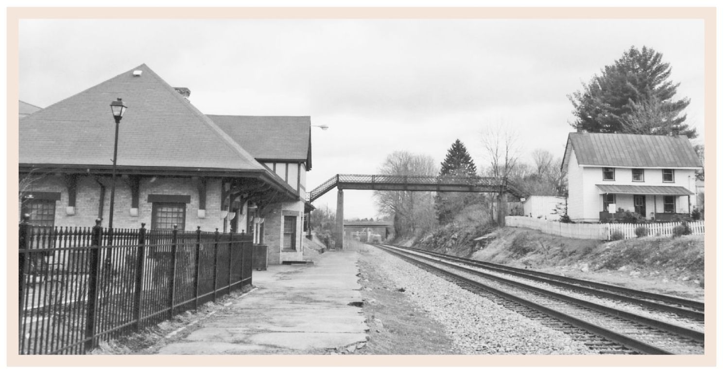 ABINGDON DEPOT With rail service beginning in 1856 this Abingdon Depot - photo 4