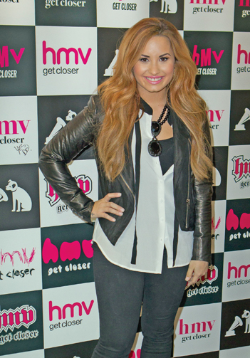 Image Credit iHeartRadio Joel Ryan Demi Lovato even makes trips to visit her - photo 3