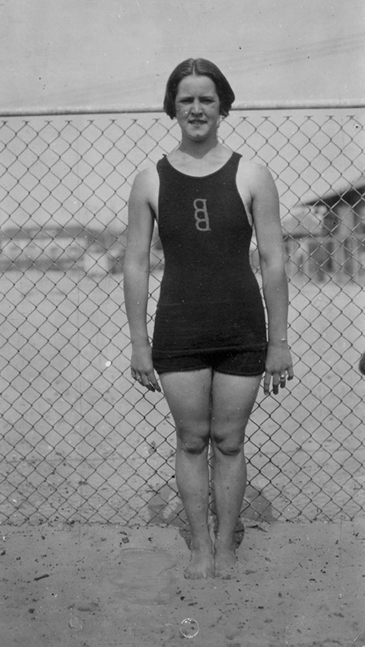 TRUDY EDERLE A smiling Trudy Ederle practices swimming in the English - photo 2