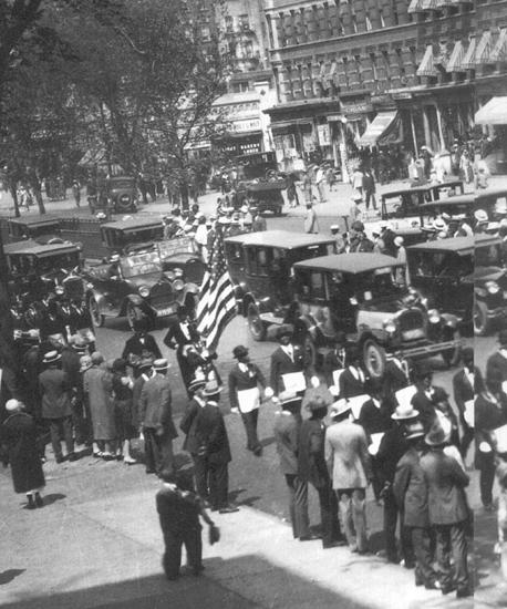 Image Credit Library of Congress A view of Seventh Avenue in Harlem New York - photo 3