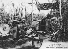 Postcards of French Indochina which flourished in the first quarter of the - photo 11