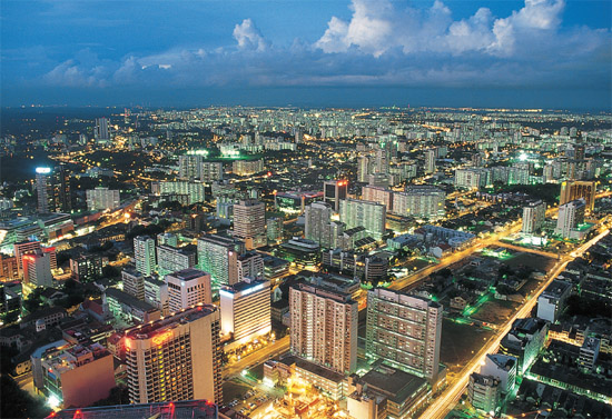 Many tall buildings in Singapore are government-built Housing Development - photo 5