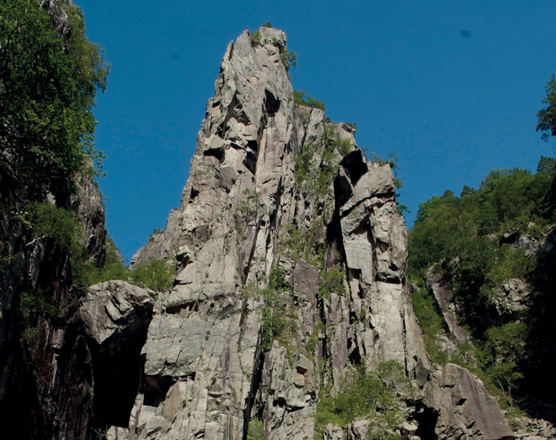 Top Attraction 2 APA Glyn Genin Pulpit Rock Climb to the top for stunning - photo 6