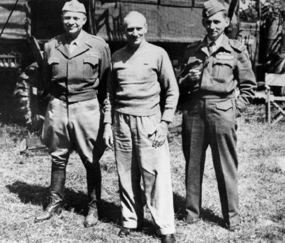 From left to right supreme allied commander Dwight D Eisenhower - photo 3