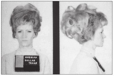 In 1972 two years after they were divorced Betty Beets 35 was arrested on - photo 2