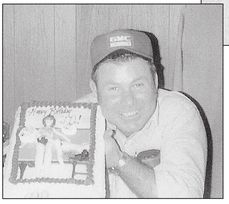 Beets celebrated his 44th birthday in 1981 one year before marrying Betty - photo 9