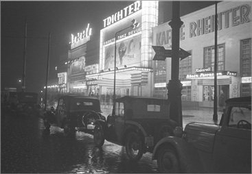 12 The bright lights of the Reeperbahn in the 1930s Scenes like this were - photo 18