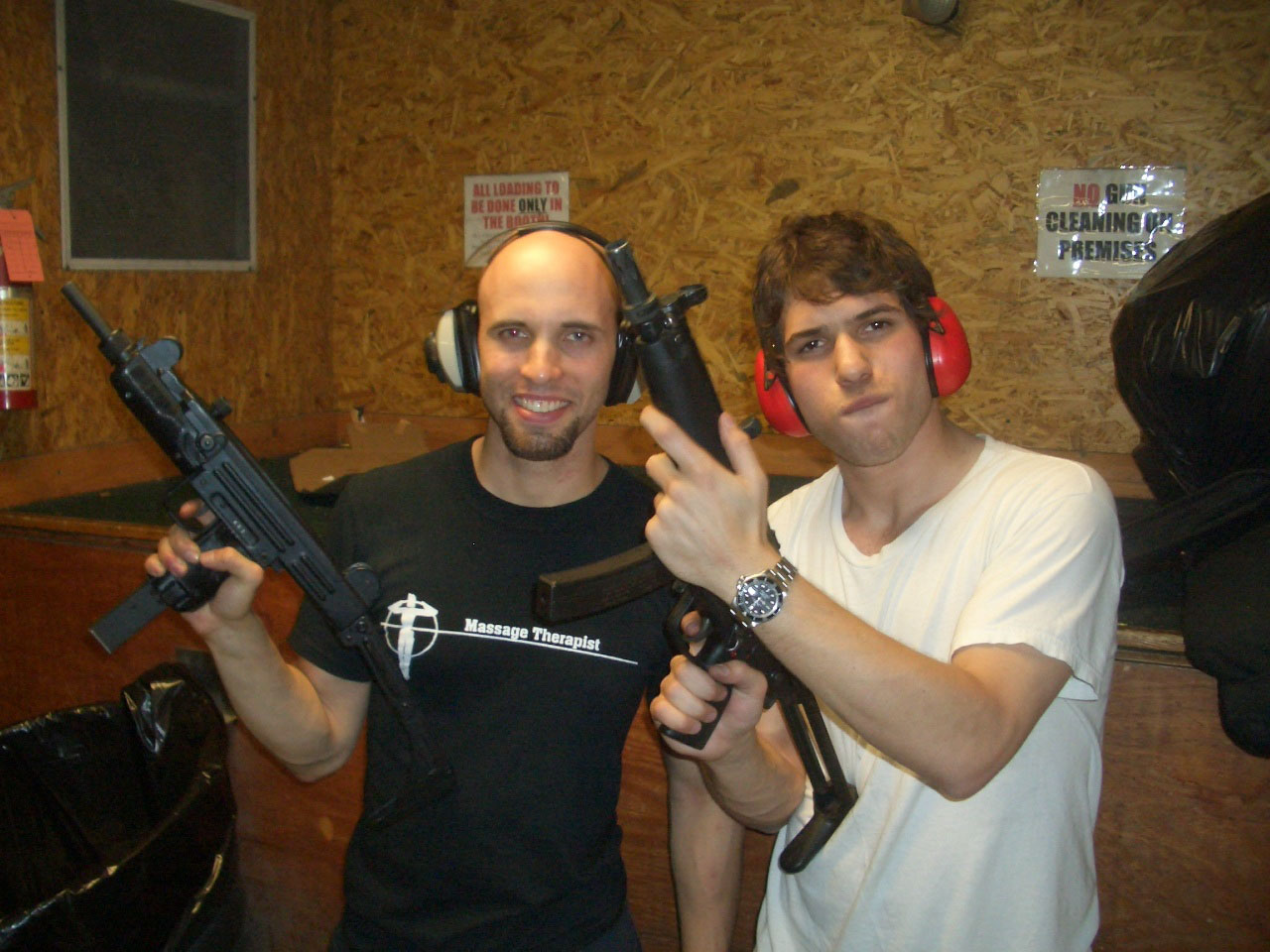 Comrades in arms David Packouz and Efraim Diveroli at the American Gun Range - photo 4