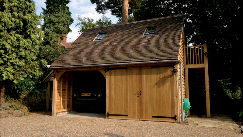 Two-bay oak-framed garage Two-bay oak-framed garage with room over - photo 6