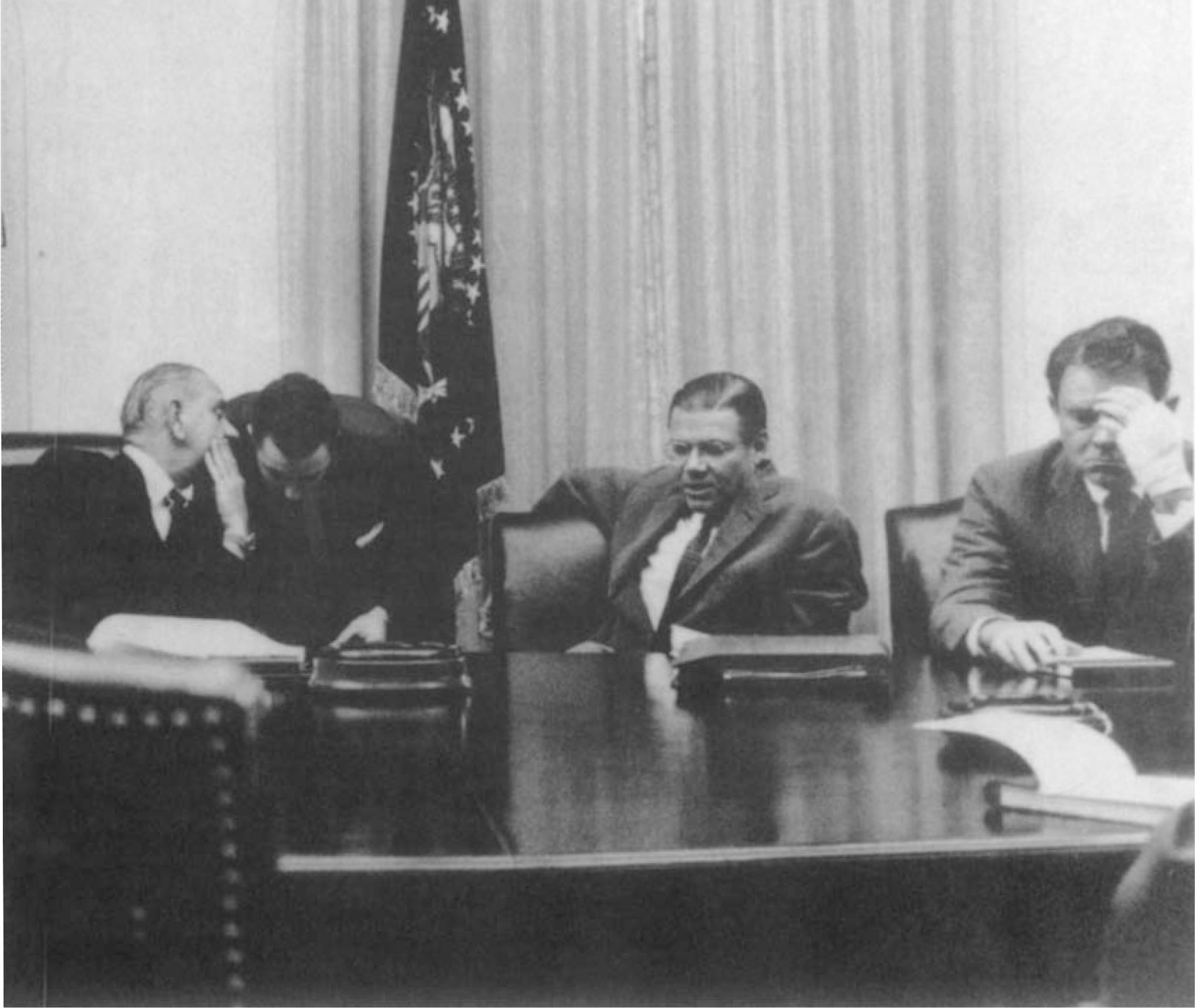 16 A meeting in the Cabinet Room during the Arab-Israeli Six-Day War Chief of - photo 18