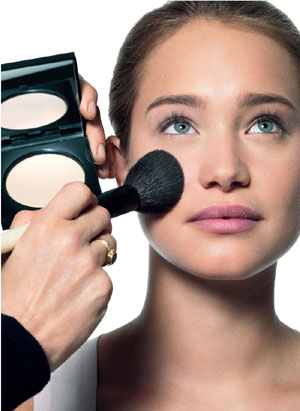 4 POWDER Not only does powder give skin a smooth and polished appearance but - photo 9