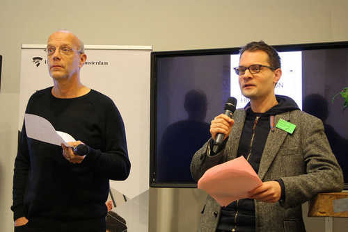 Geert Lovink and Florian Cramer conclude the afternoon by looking back on two - photo 18