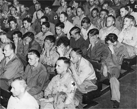 2 German prisoners of war are forced to watch an atrocity film about the German - photo 6