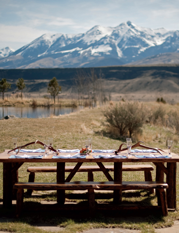 F OREWORD When Mike Art bought Chico Hot Springs in Montana in the early - photo 7