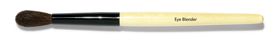 EYE BLENDER BRUSH An eye blender brush with long soft bristles gently blends - photo 14