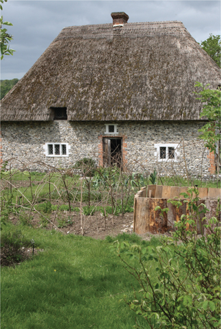 IV The back garden of a seventeenth-century house from the Sussex village of - photo 6