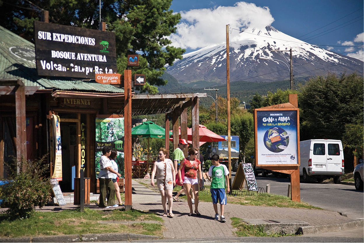 The Lake District Crossing from Chile to Argentina not only has numerous - photo 10