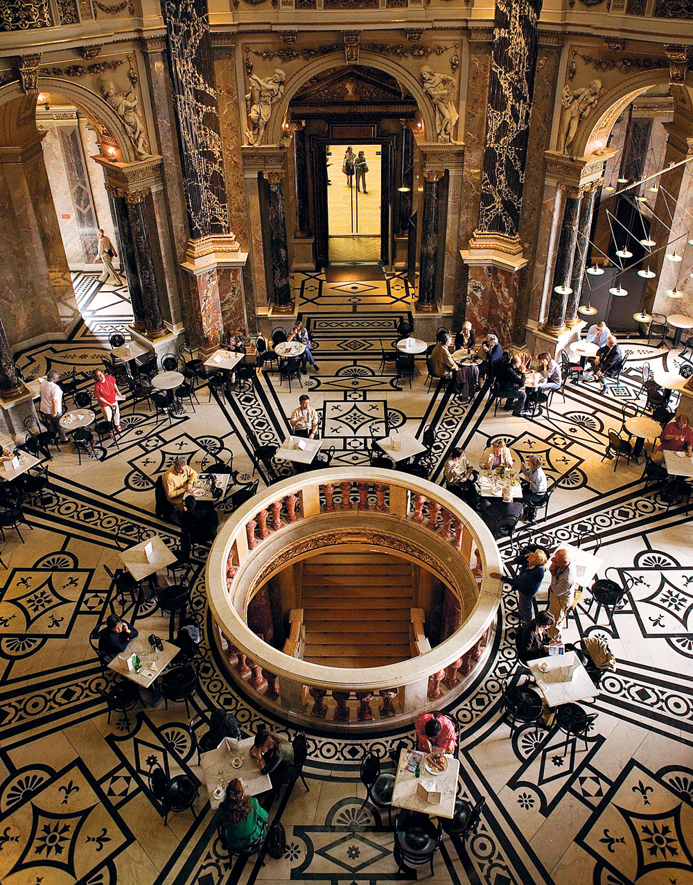 Kunsthistorisches Museum WALTER BIBIKOW GETTY IMAGES Why I Love Vienna - photo 4