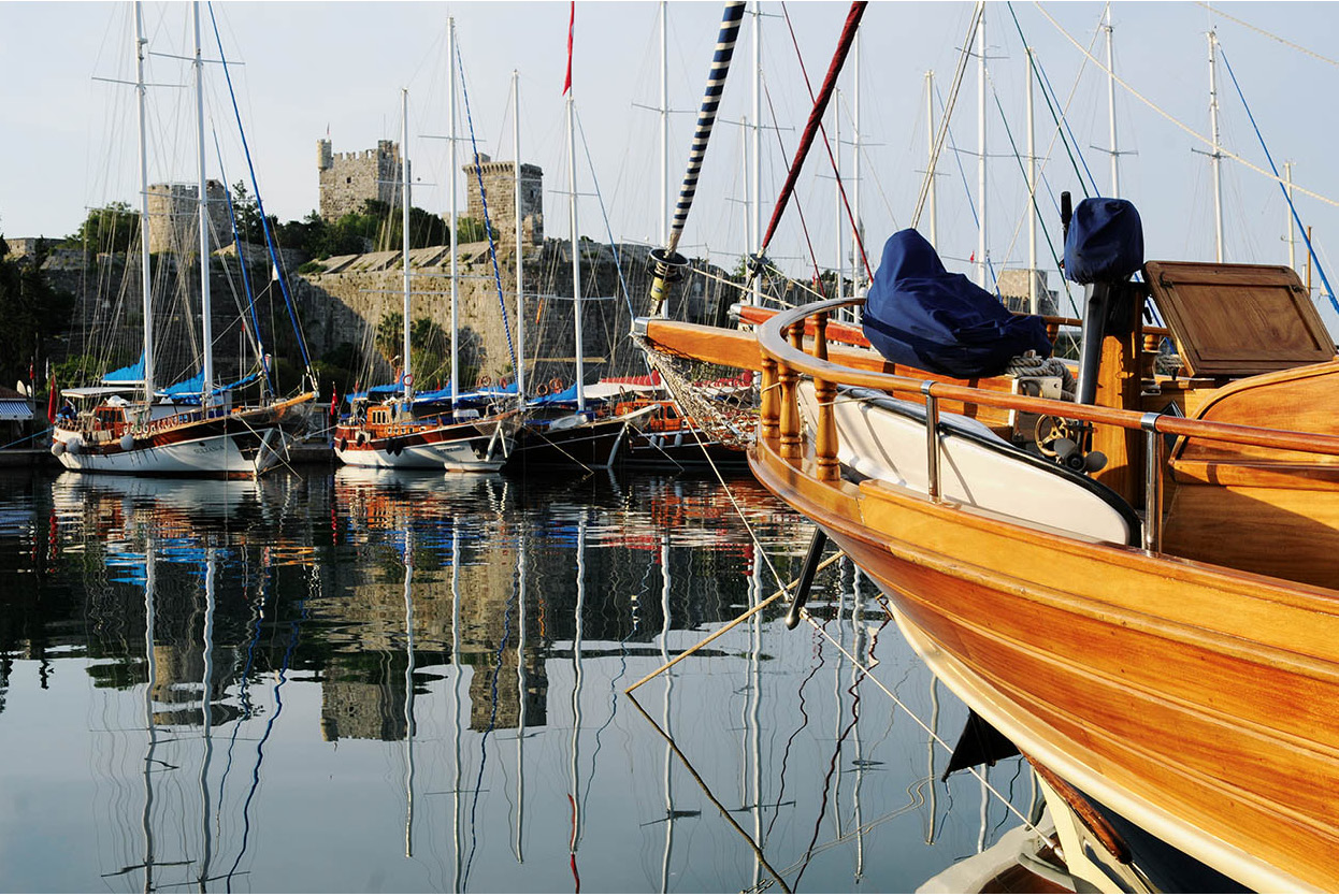 Top Attraction 5 Frank NoonApa Publications Bodrum Castle The massive - photo 8