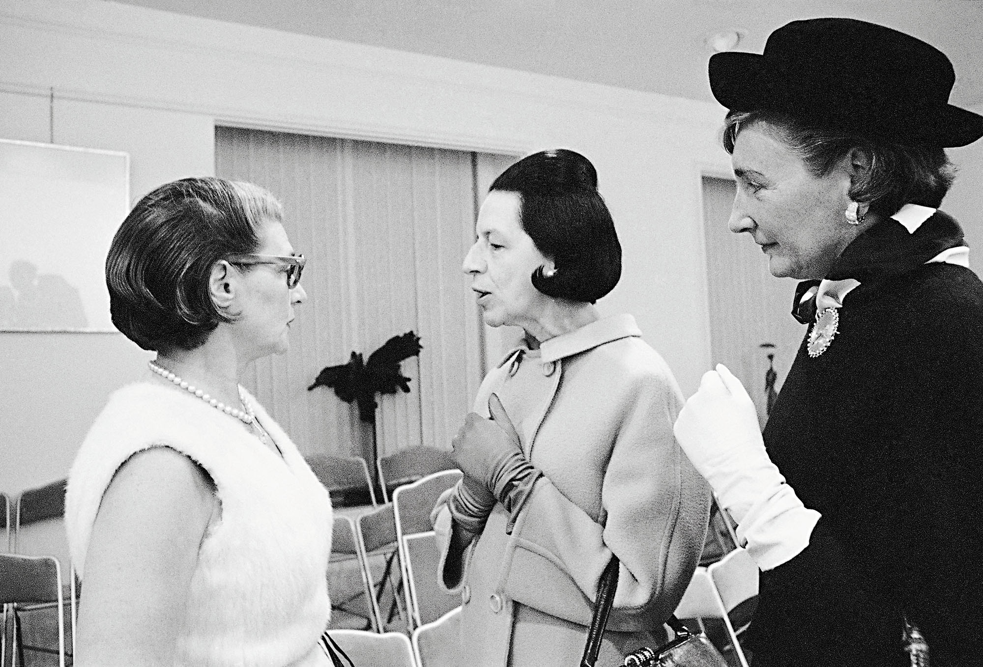 Diana Vreeland center with Pauline Trigre and Nancy White in hat and - photo 6