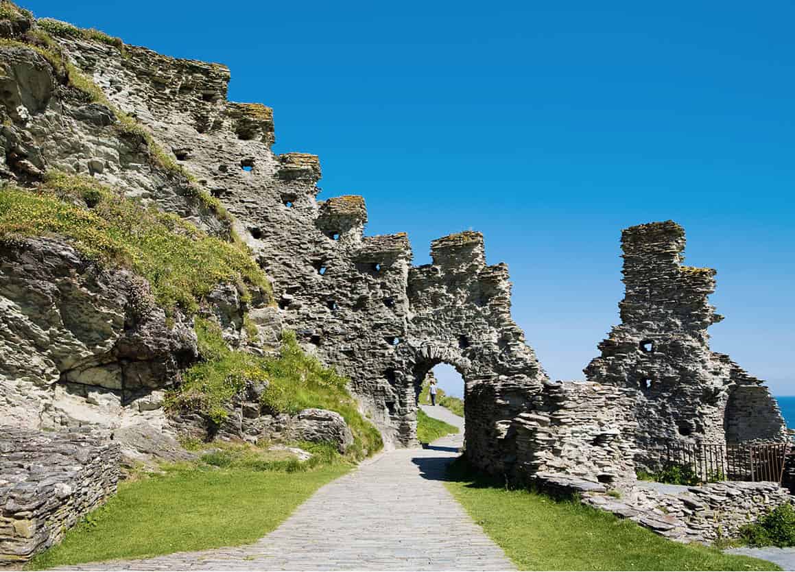 Tintagel Feel the power of myths at King Arthurs legendary Cornish castle set - photo 9