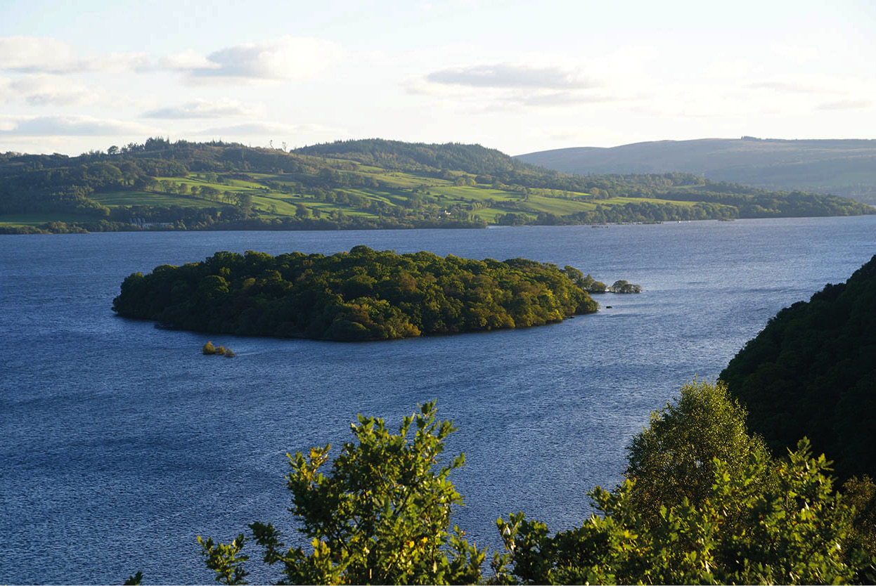 Top Attraction 5 Mockford BonettiApa Publications Loch Lomond Britains - photo 8